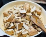 Foto del paso 2 de la receta Setas con jamón a la cerveza 🍺 🍄🟫 🍄 🍺