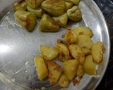 পটল ও আলু দিয়ে চিংড়ি মাছের ঝোল(potol o aloo diye chingri macher jhol recipe in Bengali) রেসিপির ধাপ 2 ছবি