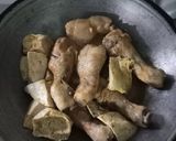 Foto langkah ke 3 dari resep Ayam ungkep minyak.