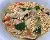 รูปขั้นตอนการทำที่ 5 ของ ราดหน้ามาม่าทรงเครื่อง