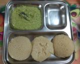 A picture of step 4 of Oats And sooji instant idli.