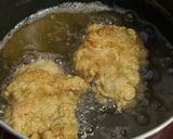 Foto langkah ke 3 dari resep Spicy Chiken BBQ burger.