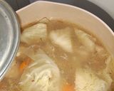 Foto langkah ke 3 dari resep Sop Ayam Simple.