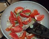 Foto langkah ke 3 dari resep Tumis Tomat + Daun Som Jawa.