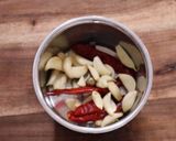 લસણીયા બટાકા (lasaniya potato recipe in Gujarati) રેસીપી સ્ટેપ1ફોટો