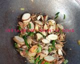 Foto langkah ke 5 dari resep Sambal jengkol cabe hijau.