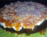 صورة لخطوة 5 من وصفة كيكة الشوكولاتة والكراميل 🥧