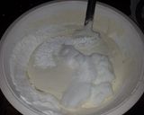 A picture of step 10 of Almond raisin sponge cake.