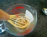 A picture of step 5 of Strawberry Jelly.