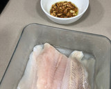 Foto del paso 4 de la receta: Filetes de merluza al ajillo
