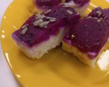 Foto del paso 2 de la receta: Barritas heladas de Yogurt con Pitaya y Mango