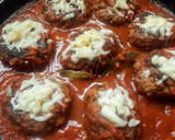 Foto del paso 10 de la receta: Albóndigas Caseras con queso mozzarella🇵🇪