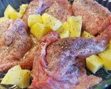 Foto del paso 3 de la receta: Conejo asado, patatas y sobrasada