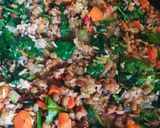 Foto del paso 2 de la receta: 🥘GUISITO 🫕 DE ARROZ 🍚,ARVEJAS PARTIDAS🥙, LENTEJAS🥙Y VERDURAS 🧄🧅🫑🥕🥬🥘🍷🥙
