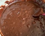 A picture of step 7 of Brownies with chocolate chuncks.