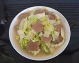 Foto langkah ke 4 dari resep Tumis Sawi Putih Bakso.