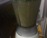 Foto langkah ke 2 dari resep Smoothies Oatmeal, Mangga dan Seledri.