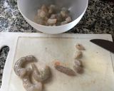 Foto del paso 2 de la receta: Conos de hojaldre y marisco