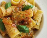 Foto del paso 4 de la receta: Rigatoni al pesto y tomate