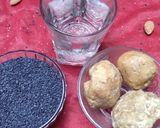 गुड लड्डू स्वादिष्ट और सेहतमंद रेसिपी चरण 1 फोटो