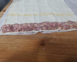 Foto del paso 5 de la receta: Saussages rolls (rollos de salchicha)