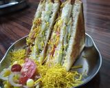 A picture of step 4 of Grilled Veg Club Sandwich.