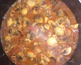 A picture of step 2 of Mushroom semi gravy 🍄.