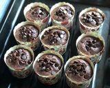 Gambar langkah 5 resipi Chocolate Banana Muffin.