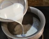 A picture of step 2 of Gobindobhog Rice Phirni.