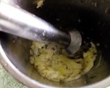 A picture of step 2 of Pepper rasam.