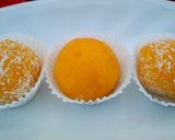 A picture of step 17 of Pumpkin coconut ladoo.