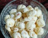 A picture of step 1 of Sweet Salty Makhana.