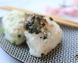 A picture of step 7 of Yummy Onigiri Japanese Rice Balls 🍙.