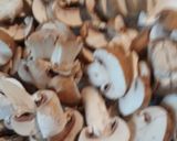 A picture of step 1 of Chicken Marsala.