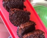 Foto langkah ke 7 dari resep Bolu karamel /sarang semut (no mixer).
