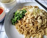 Foto langkah ke 5 dari resep Mie Ayam Bangka Ekonomis.