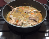 Foto del paso 8 de la receta: Codornices guisadas con robellones y colmenillas