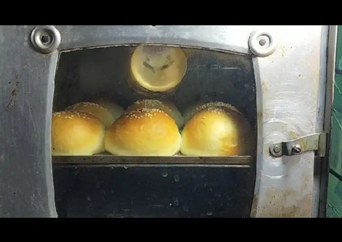 Langkah-langkah untuk membuat Resep Roti burger rumahan