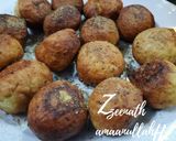 A picture of step 2 of Fennel Rich Doughnut Holes.