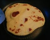 Foto langkah ke 7 dari resep Roti pita tipis (panggang teflon).