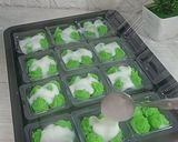 Foto langkah ke 3 dari resep Thailand dessert / Khanom Piak Poon.