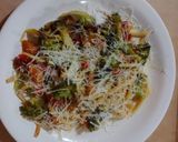 Foto del paso 9 de la receta: Bucatini con vegetales salteados (vegetariana y fácil)