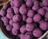Foto langkah ke 2 dari resep Biji Salak Ubi Ungu.