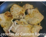 Foto del paso 1 de la receta: Chuletas de lomo de cerdo con piña y salsa de soja