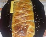 A picture of step 6 of Creamy chicken bread.