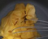 Foto langkah ke 2 dari resep Cheese Ball with Chocolate -Eggless.
