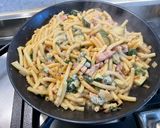 Une image de l'étape 16 de Gratin de macaronis au lard, courgettes et roquefort.
