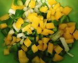 Hình bước làm 2 của món Tacos bò