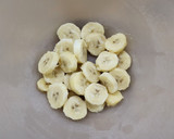 Foto del paso 2 de la receta: 🍌🍪Galletitas de banana, algarroba y harina de coco 🍪🍌sin azúcar, sin edulcorante, #SinTacc