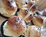 صورة لخطوة 2 من وصفة 🍔همبورغر بخبز خفيف ريشة 🍔